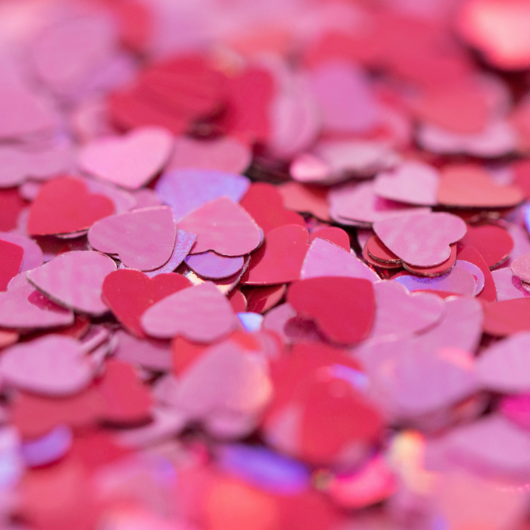 Queen of Hearts (Pink and Red glitter decor)